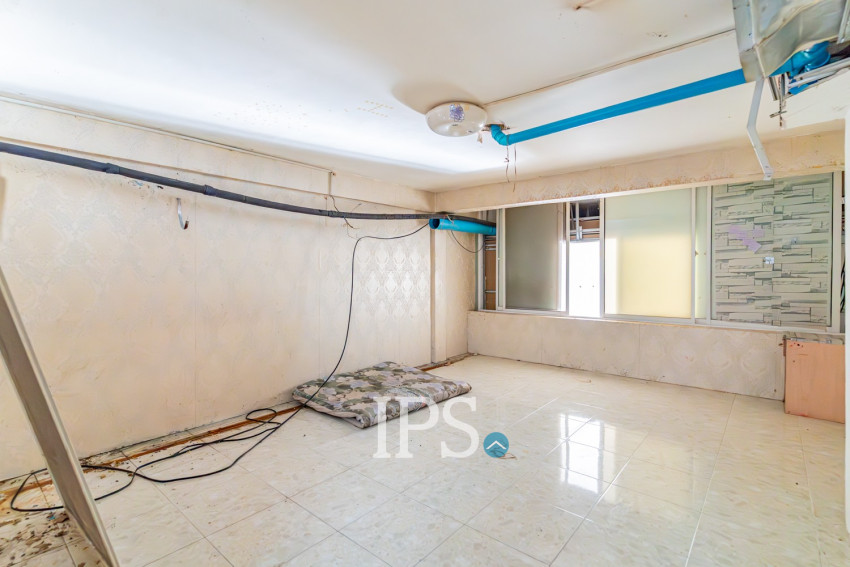 91 Sqm Ground Floor Retail Space For Rent - BKK1, Phnom Penh