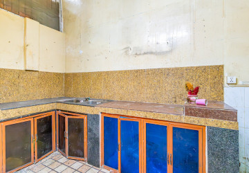 91 Sqm Ground Floor Retail Space For Rent - BKK1, Phnom Penh thumbnail