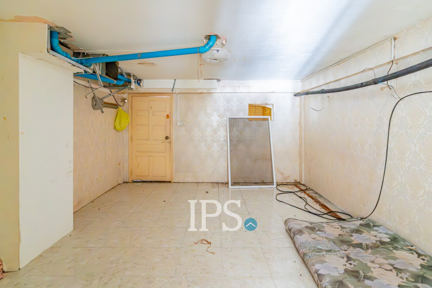 91 Sqm Ground Floor Retail Space For Rent - BKK1, Phnom Penh