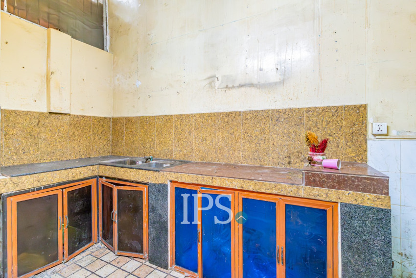 91 Sqm Ground Floor Retail Space For Rent - BKK1, Phnom Penh