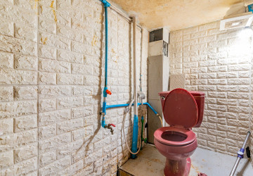 91 Sqm Ground Floor Retail Space For Rent - BKK1, Phnom Penh thumbnail