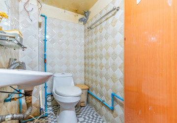 91 Sqm Ground Floor Retail Space For Rent - BKK1, Phnom Penh thumbnail