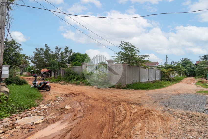 ដីលំនៅឋាន ៤១៣​ ម៉ែត្រការ៉េ សម្រាប់លក់ - សង្កាត់សៀមរាប, ក្រុងសៀមរាប