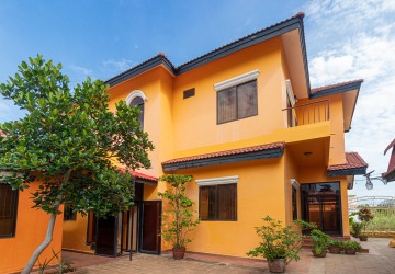 Villa And Guesthouse For Sale - Svay Dangkum, Siem Reap thumbnail