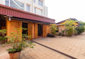 Villa And Guesthouse For Sale - Svay Dangkum, Siem Reap thumbnail