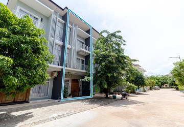 3 Bedroom House For Sale - Svay Dangkum, Siem Reap thumbnail