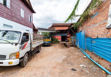 597 Sqm Commercial Land For Sale - Sala Kamreuk, Siem Reap thumbnail