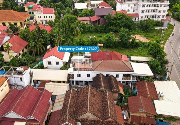 13 Bedroom Commercial House For Sale - Riverside, Sala Kamreuk, Siem Reap thumbnail