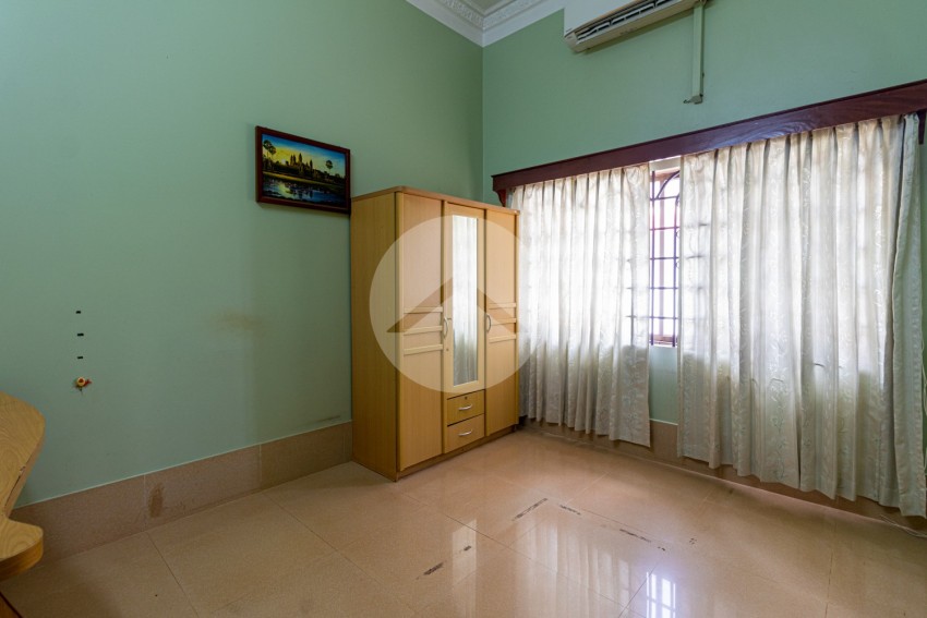 5 Bedroom House For Rent - Svay Dangkum, Siem Reap