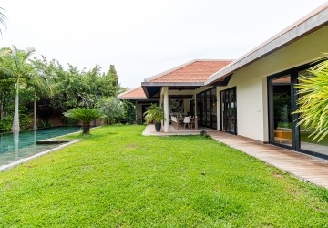 5 Bedroom Luxury Villa For Sale - Svay Dangkum, Siem Reap thumbnail