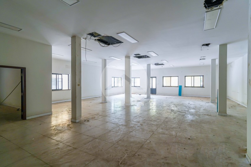 3,038 Sqm Commercial  Building For Lease Along Norodom BLVD - Tonle Bassac, Phnom Penh