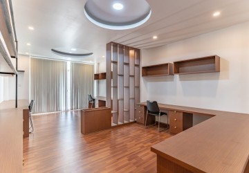 109 Sqm Furnished Office Space For Rent - 7 Makara, Phnom Penh thumbnail