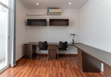 109 Sqm Furnished Office Space For Rent - 7 Makara, Phnom Penh thumbnail