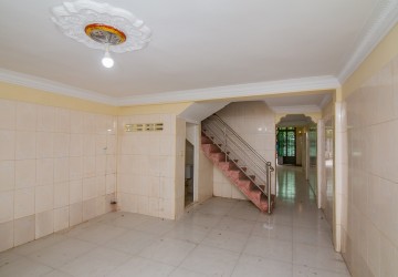 12 Room Commercial Flat For Rent - Boeung Kak 2, Toul Kork, Phnom Penh thumbnail