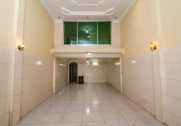 12 Room Commercial Flat For Rent - Boeung Kak 2, Toul Kork, Phnom Penh thumbnail