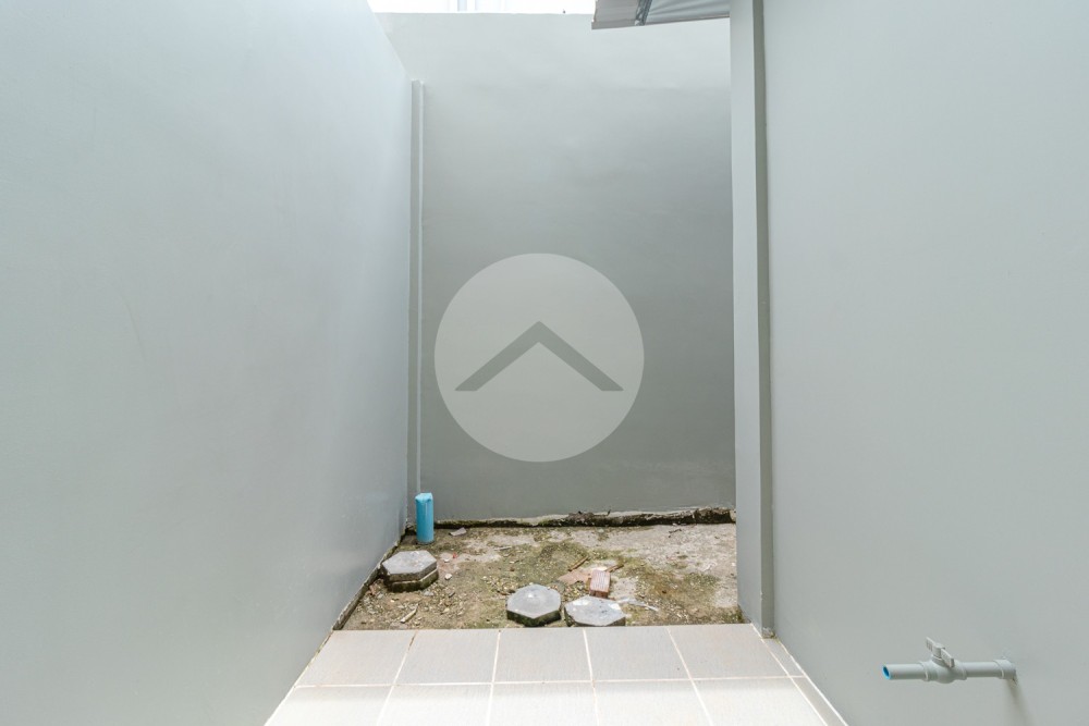 2 Bedroom House For Sale - Svay Dangkum, Siem Reap - Image 20