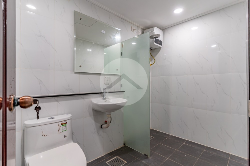 4 Bedroom Condo For Rent - De Castle Diamond, Boeung Kak 2, Phnom Penh - Image 24 4 Bedroom Condo For Rent - De Castle Diamond, Boeung Kak 2, Phnom Penh - Image 24