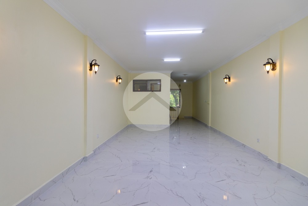 Shophouse For Rent - Sivutha Road, Siem Reap - Image 4
