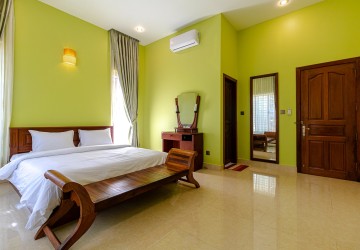 3 Bedroom Villa For Rent - Kouk Chak, Siem Reap thumbnail