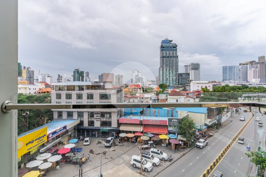 2 Bedroom Serviced Apartment For Rent - Tonle Bassac, Chamkarmon, Phnom Penh