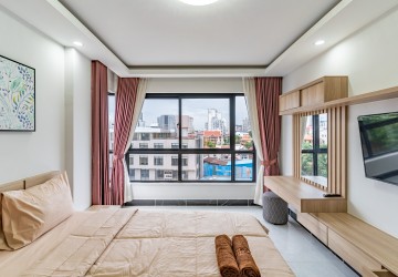 2 Bedroom Serviced Apartment For Rent - Tonle Bassac, Chamkarmon, Phnom Penh thumbnail