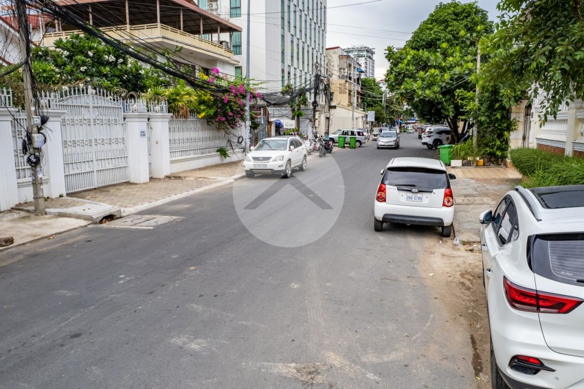 480 Sqm Commercial Land For Rent - Chakto Mukh, Daun Penh, Phnom Penh