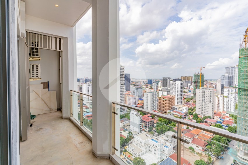 23th Floor 2 Bedroom Condo For Sale - Embassy Central, BKK1, Phnom Penh