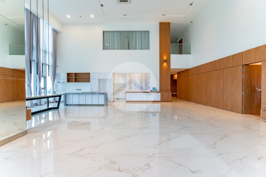 6 Bedroom Penthouse Condo For Rent - Tonle Bassac, Phnom Penh