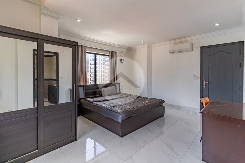 4 Bedroom Serviced Apartment For Rent - BKK1, Phnom Penh