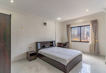 4 Bedroom Serviced Apartment For Rent - BKK1, Phnom Penh thumbnail