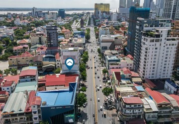 64 Sqm Shophouse For Rent - Daun Penh, Phnom Penh thumbnail