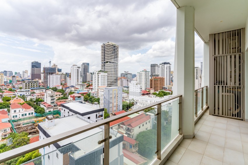 2 Bedroom Condo For Rent - Embassy Central, BKK1, Phnom Penh