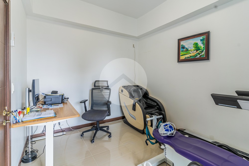 10th Floor 3 Bedroom Condominium For Sale - Camko City, Toul Sangke, Phnom Penh - Image 15