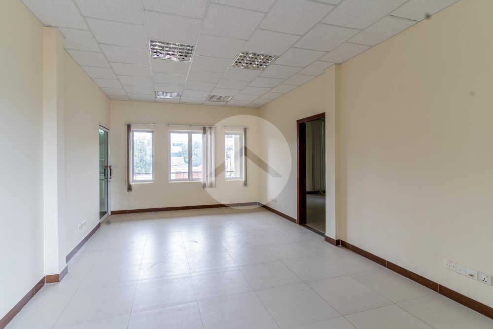 601 Sqm Commercial Villa For Rent - Sen Sok, Phnom Penh - Image 4