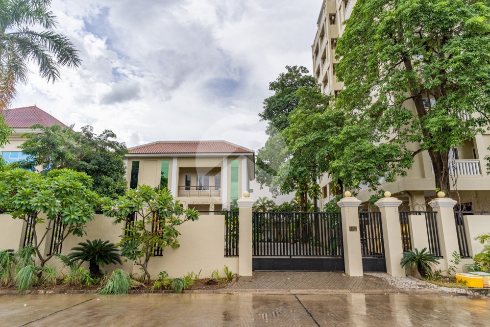 601 Sqm Commercial Villa For Rent - Sen Sok, Phnom Penh - Image 5