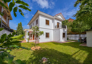 3 Bedroom Villa For Rent - Svay Dangkum, Siem Reap thumbnail
