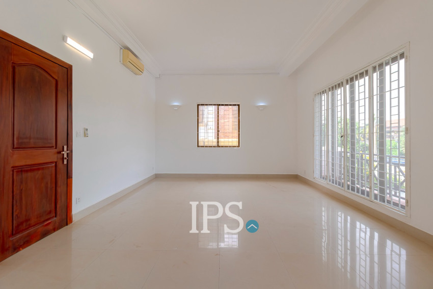 3 Bedroom Villa For Rent - Svay Dangkum, Siem Reap