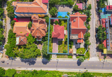 3 Bedroom Villa For Rent - Svay Dangkum, Siem Reap thumbnail