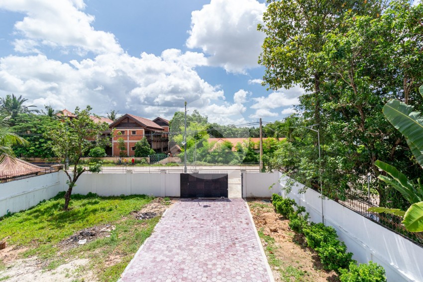 3 Bedroom Villa For Sale - Svay Dangkum, Siem Reap