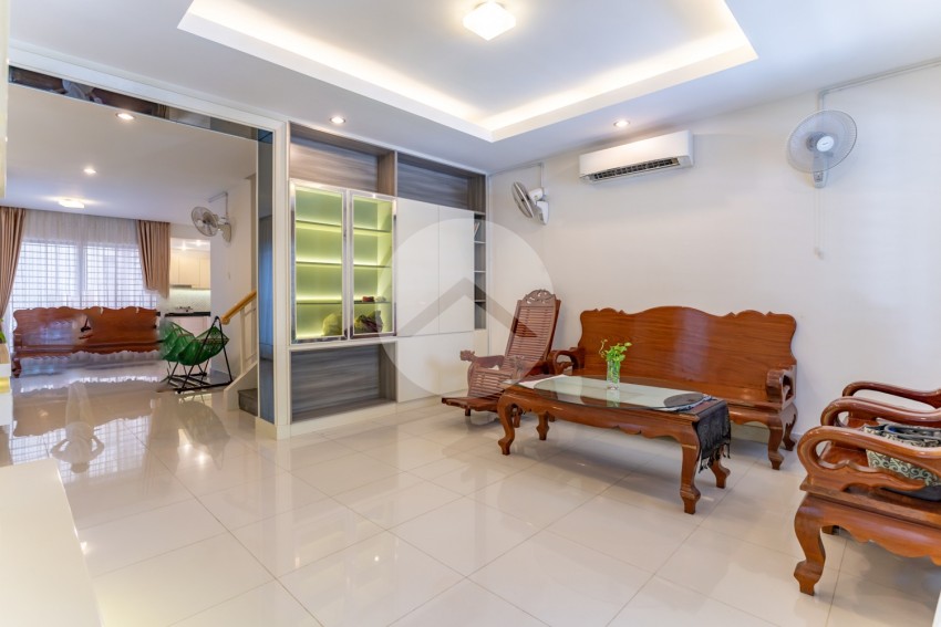 4 Bedroom Link Villa For Sale - Borey Peng Huoth, Project Rosato, Beoung Snor, Phnom Penh