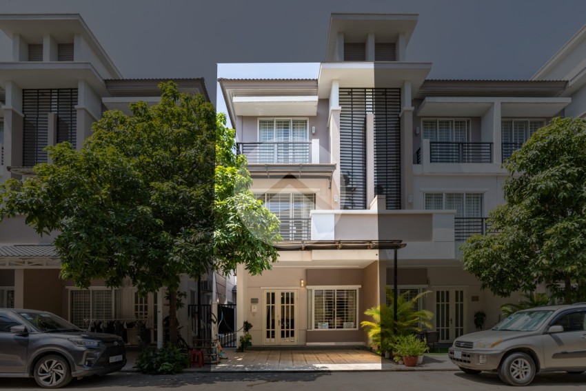 4 Bedroom Link Villa For Sale - Borey Peng Huoth, Project Rosato, Beoung Snor, Phnom Penh