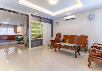 4 Bedroom Link Villa For Sale - Borey Peng Huoth, Project Rosato, Beoung Snor, Phnom Penh thumbnail