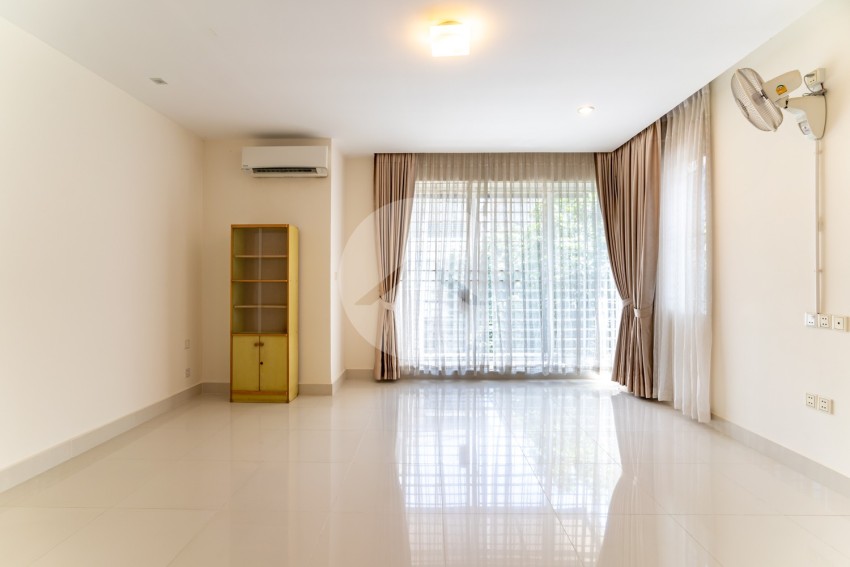 4 Bedroom LA Link Villa For Rent - Borey Peng Huoth, Project Rosato, Beoung Snor, Phnom Penh