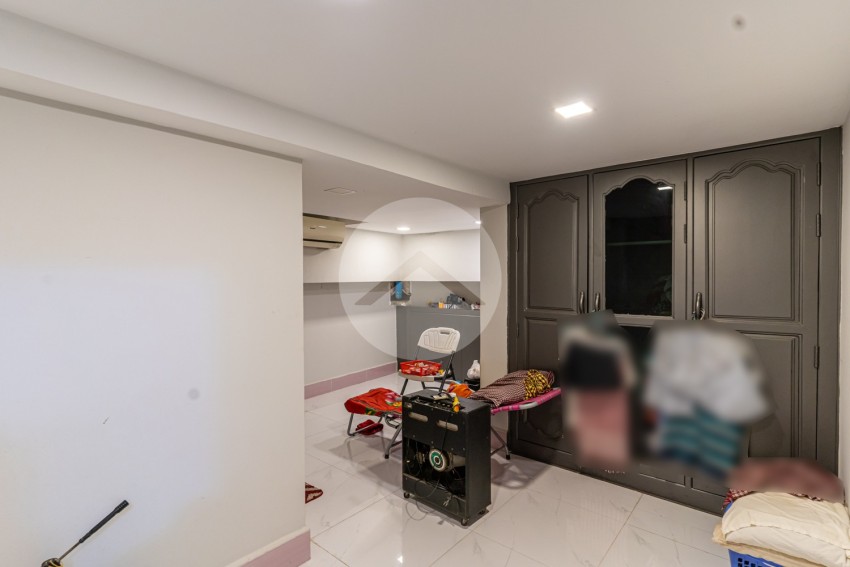 Double Shophouse For Sale - Teuk La Ark 3, Phnom Penh