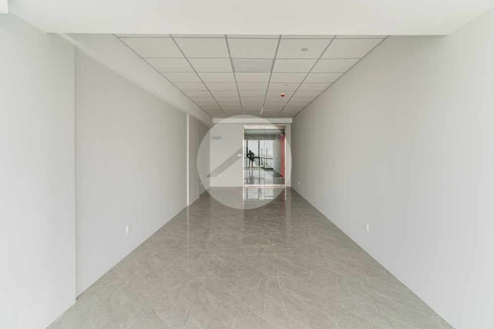 35 Sqm Office Space For Rent - Boeung Kak 1, Phnom Penh - Image 3