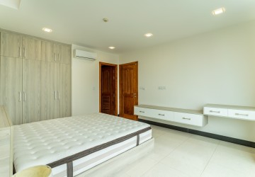 2 Bedroom Serviced Apartment For Rent - BKK3, Phnom Penh thumbnail