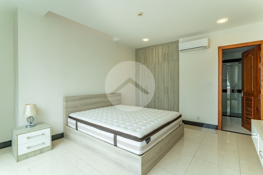 2 Bedroom Serviced Apartment For Rent - BKK3, Phnom Penh