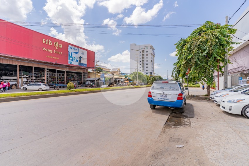 1,260 Sqm Warehouse For Rent - Sen Sok, Phnom Penh