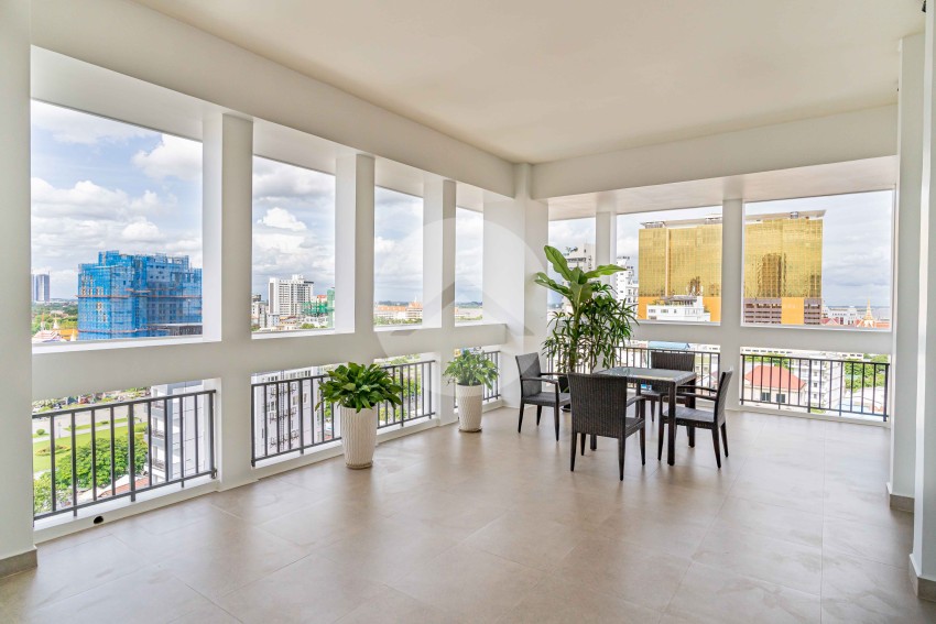 4 Bedroom Serviced Penthouse For Rent - Tonle Bassac, Phnom Penh