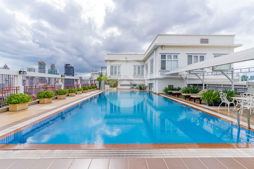 4 Bedroom Serviced Penthouse For Rent - Tonle Bassac, Phnom Penh